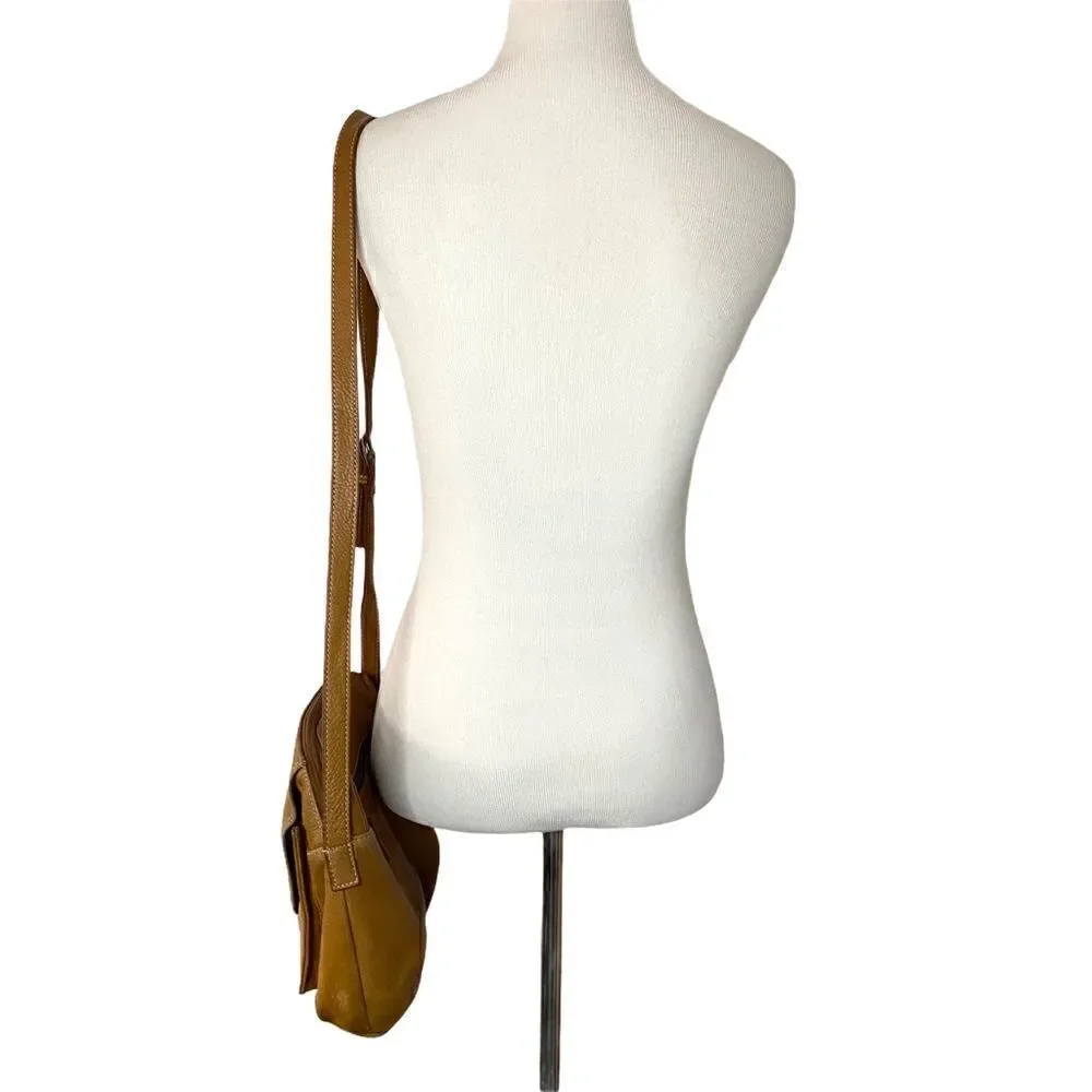 Vintage Tignanello Pebbled Leather Shoulder Purse